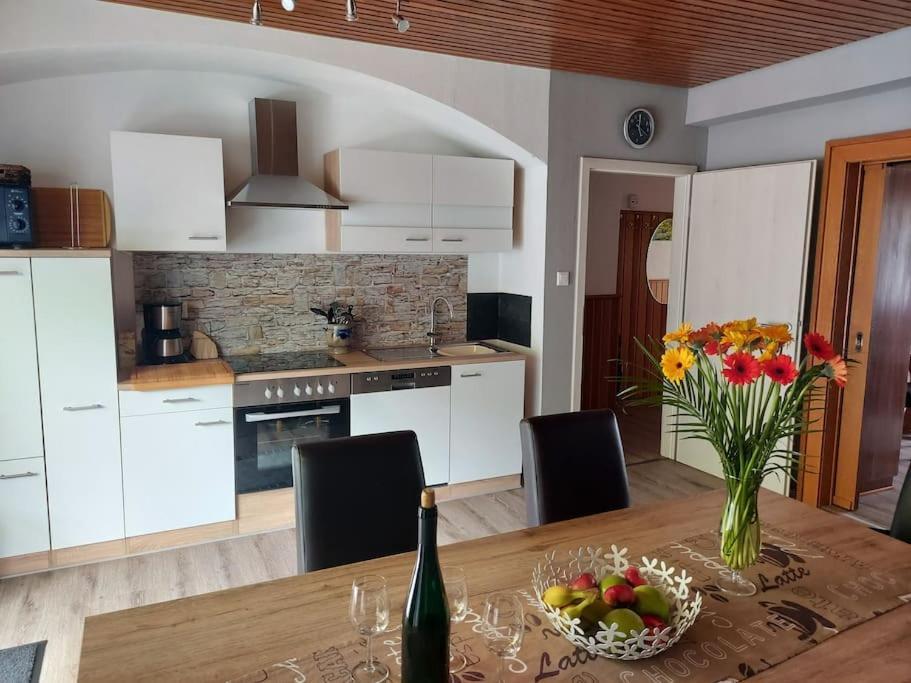 Ferienhaus Heimes Klotten Exterior foto